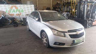 DESPIECE COMPLETO DE CHEVROLET CRUZE 2.D 163CV