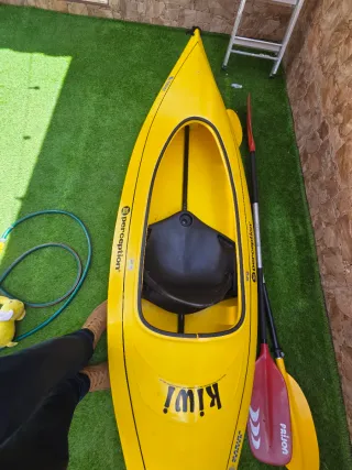 Kayak 1 plaza Kiwi amarillo