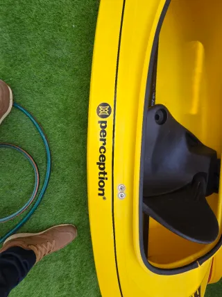 Kayak 1 plaza Kiwi amarillo