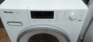 LAVADORA CARGA FRONTAL MIELE 8 KG A+ RPM 1600