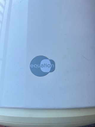 Termo eléctrico Equation blanco