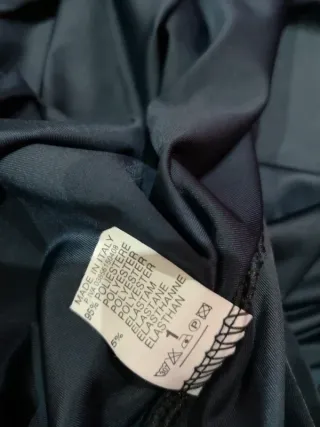 Blusa lunga blu con manica a balza