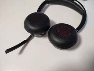 Auriculares Poly Voyager 4320 UC + Base