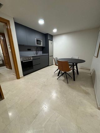 Piso en alquiler en Ensanche - Diputación en Alicante