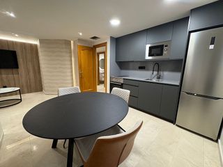 Piso en alquiler en Ensanche - Diputación en Alicante