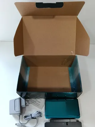 Nintendo 3DS Aqua Blue
