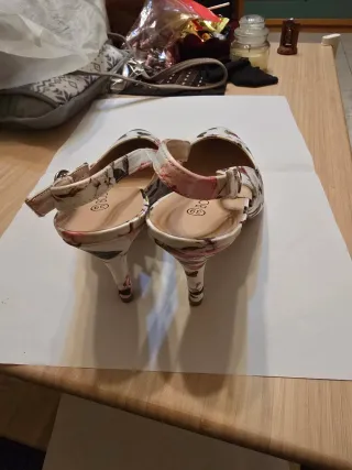 Décolleté slingback BODYFLIRT floreali 39