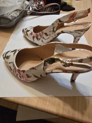 Décolleté slingback BODYFLIRT floreali 39