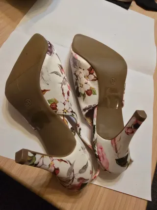 Décolleté slingback BODYFLIRT floreali 39