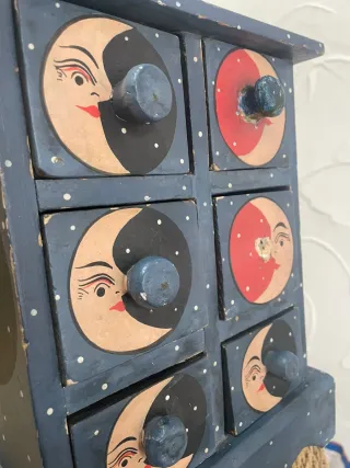 Mueblecito Cajones Sol y Luna Madera