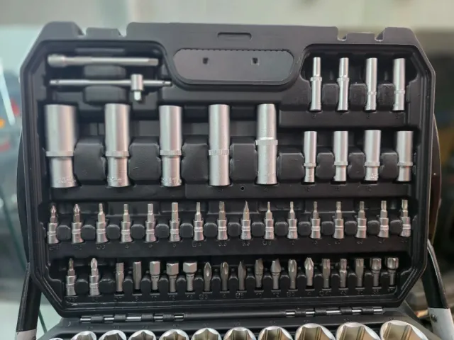 Valigetta di strumenti 108 pezzi