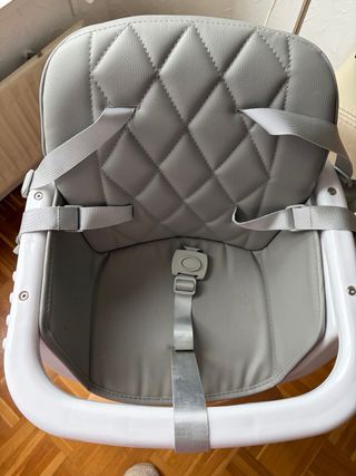 Trona infantil madera y gris