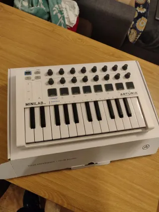 Arturia Minilab MKII
