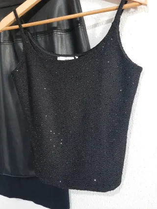 Lote 5 prendas negras