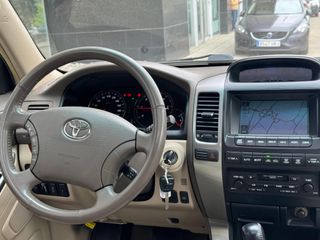TOYOTA Land Cruiser 3.0 D4D 173CV VXL