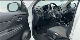 Mitsubishi L 200 76000KM PRECIO + IVA DEDUCIBLE