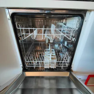 Lavavajillas y Secadora Bosch (a reparar)