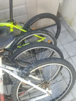 Lote de 4 Bicicletas Montaña.