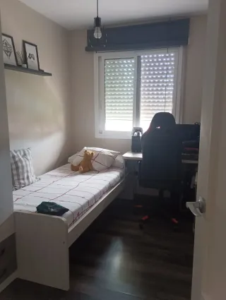 Ático con terraza ( no negociable)