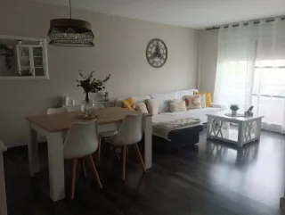 Ático con terraza ( no negociable)