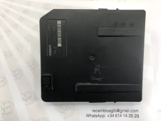 Caja fusible Renault 8201044237B 519220305 USM-X61