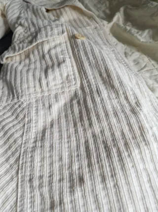 Abrigo de paño beige