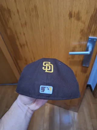 Gorra New Era 59FIFTY Padres Marrón y Oro