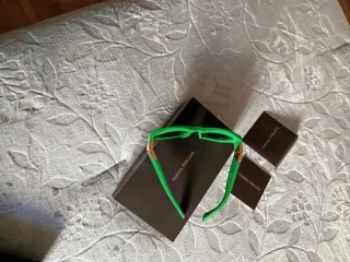 Gafas de sol,cómo nuevas,usadas una vez la marca e