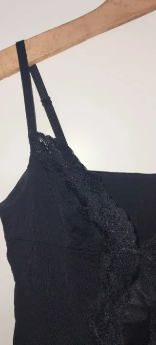 Top lencero negro con encaje S Zara