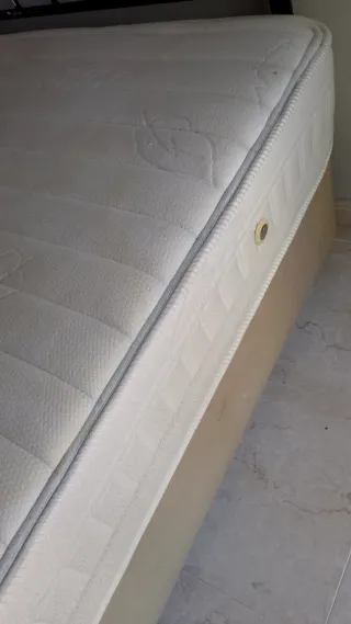 Colchón y canapé 150 cm