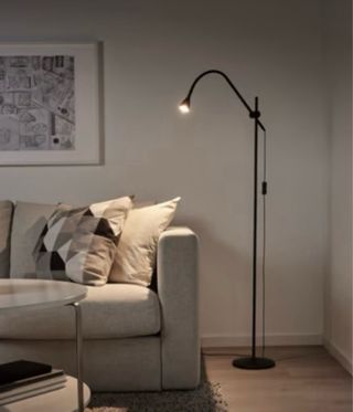 Lámpara de pie Ikea Nävlinge