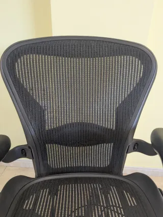 Silla Oficina Herman Miller Aeron Talla B