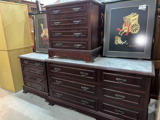 CÓMODA Y 2 MESITAS DE NOCHE