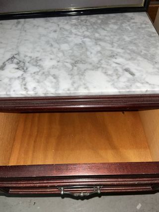 CÓMODA Y 2 MESITAS DE NOCHE