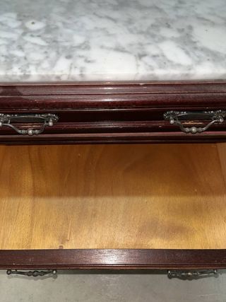 CÓMODA Y 2 MESITAS DE NOCHE