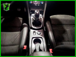 OPEL Astra 1.6 Turbo SS GSi Line