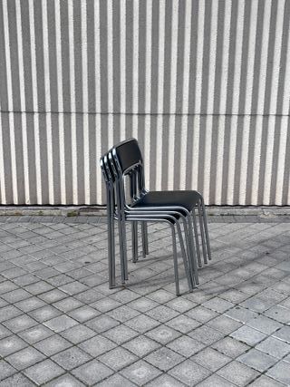 Sillas apilables estilo Bauhaus