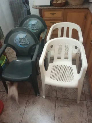 Sillas de plástico