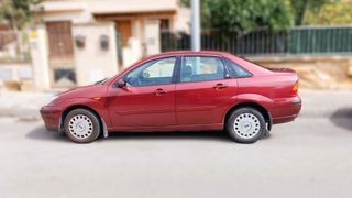 Ford Focus 2002 - ITV 03/2027