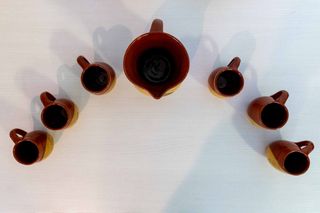Juego Jarra y 6 Tazas Barro