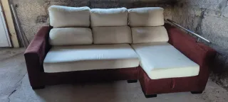 Sofá modular marrón y blanco