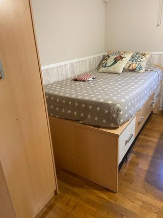 Armario esquinero + cajonera incluida + cama doble