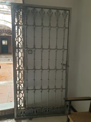 Rejas antiguas de hierro forjado