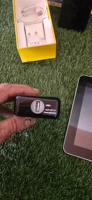 Xiaomi Poco F2 proo Negro y tablet Samsung