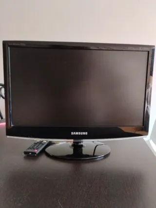 Samsung Sync Master 933HD DTV Monitor