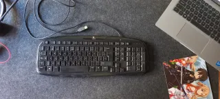 Teclado Logitech Negro