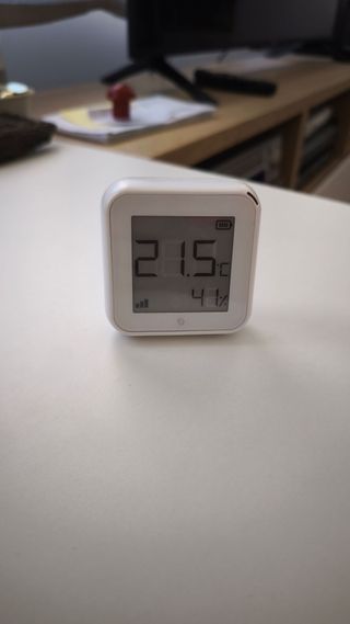 Sensor temperatura y humedad WiFi Shelly Plus H&T