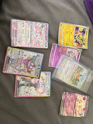 Cartas Pokémon Sylveon, Umbreon, Eevee, Alcremie
