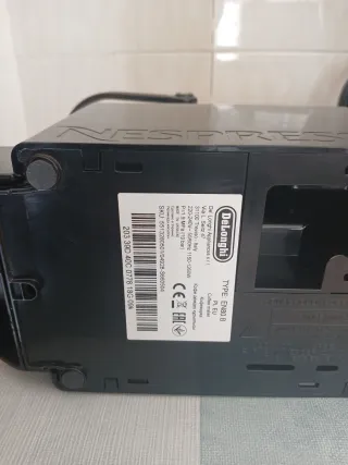 Cafetera DeLonghi Negra