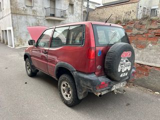 Nissan Terrano II 1996